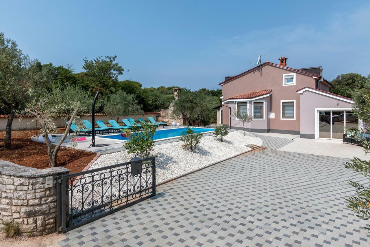 Villa Sunshine 普拉 外观 照片